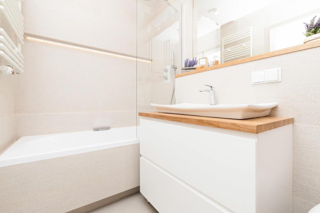 Klimatyczny Apartament W Centrum Gdanska Экстерьер фото